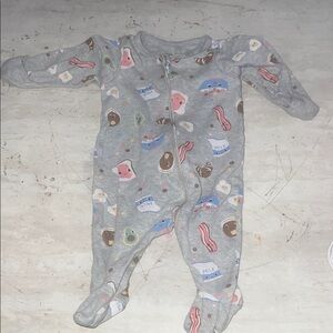 Wonderkids Gray Footie with Fun Food Pattern